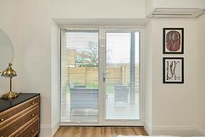 The Wembley Park Secret - Spacious 3bdr Flat With Terrace