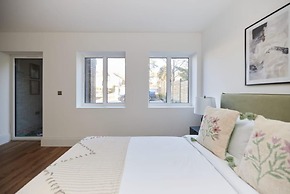 The Wembley Park Secret - Spacious 3bdr Flat With Terrace