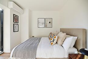 The Wembley Park Secret - Spacious 3bdr Flat With Terrace