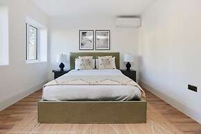 The Wembley Park Secret - Spacious 3bdr Flat With Terrace