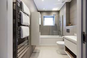 The Wembley Park Sanctuary - Stunning 2bdr Flat With Balcony