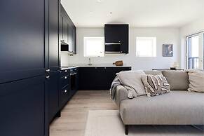 The Wembley Park Sanctuary - Stunning 2bdr Flat With Balcony