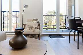 The Wembley Park Sanctuary - Stunning 2bdr Flat With Balcony