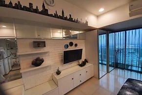 Capital O 93636 La Grande Apartment By UJM