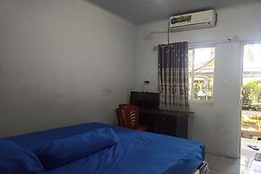 OYO 93650 Pondok Baruga 777 Near Sarewo Musik Studio Kendari