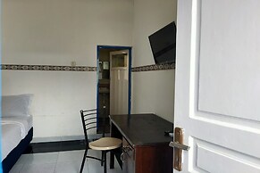 OYO 93650 Pondok Baruga 777 Near Sarewo Musik Studio Kendari