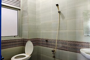 OYO 93650 Pondok Baruga 777 Near Sarewo Musik Studio Kendari