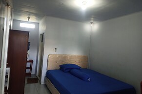 OYO 93650 Pondok Baruga 777 Near Sarewo Musik Studio Kendari