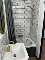 Herbert George Apartment Hotel