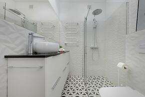 Warsaw Turquoise Residence by Renters