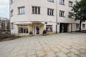 Warsaw Turquoise Residence by Renters