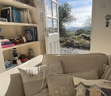 Charming 3 Bedroom Family Cottage - Dogs Welcome