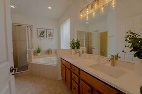 1078 OC - Watersong in Davenport