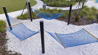 976 LS - Champions Gate