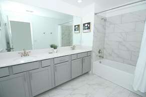 976 LS - Champions Gate