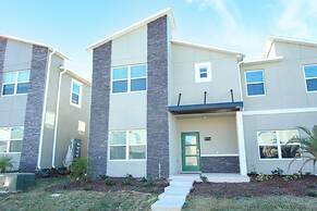 976 LS - Champions Gate