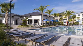 976 LS - Champions Gate