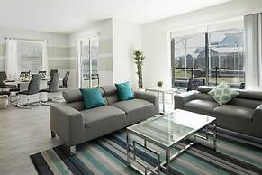 8986 CC - Champions Gate