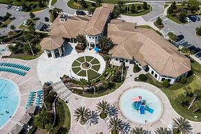 1156 CD - Champions Gate