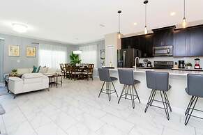 1156 CD - Champions Gate