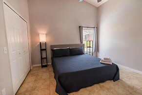 173 Hillside Dr in Davenport