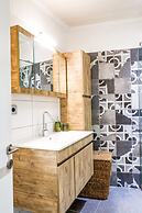 Moute House by Corfuescapes