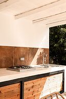 Moute House by Corfuescapes