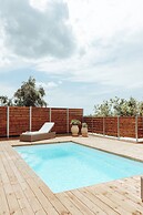 Moute House by Corfuescapes