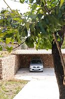 Moute House by Corfuescapes