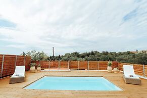 Moute House by Corfuescapes