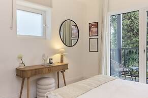 The Wembley Park Gem - Lovely 2bdr Flat With Balcony