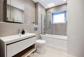The Wembley Park Gem - Lovely 2bdr Flat With Balcony