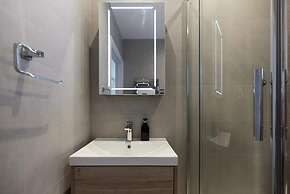 The Wembley Park Gem - Lovely 2bdr Flat With Balcony