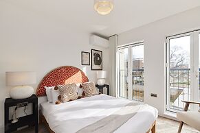 The Wembley Park Wonder - Charming 2bdr Flat With Balcony