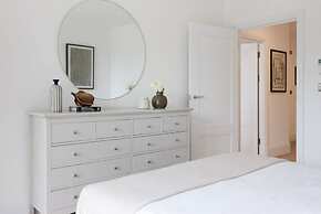 The Wembley Park Wonder - Charming 2bdr Flat With Balcony