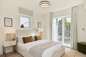 The Wembley Park Retreat - Modern 2bdr Flat With Balcony