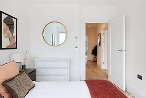 The Wembley Park Retreat - Modern 2bdr Flat With Balcony