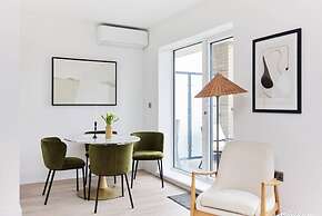 The Wembley Park Retreat - Modern 2bdr Flat With Balcony