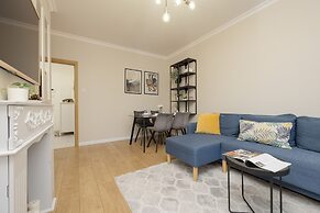 Apartment Starowiejska 56 by Renters