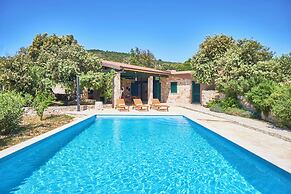 Resort Amalka Mare by Litto