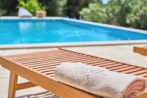 Resort Amalka Mare by Litto