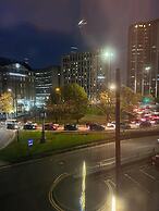 Lush Jacuzzi Apartment With Balcony