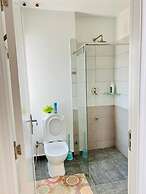 Lux Suites Tatu City Vacation House