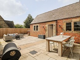 Hunters Lodge at Wildersley Farm