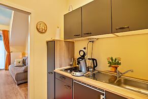 SCHUSTERjunge APARTHOTEL