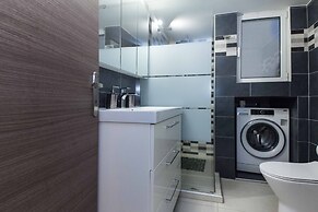 Kallithea Comfort 3 Bd Family Apt