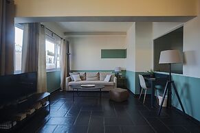 Elite Ermou Suites
