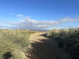 A Beautiful Holiday Home On Haven Golden Sands