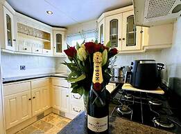 A Beautiful Holiday Home On Haven Golden Sands