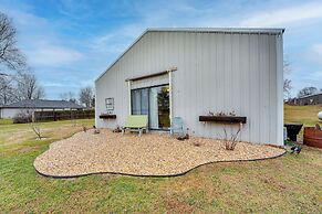 Inviting Nixa Apartment ~ 10 Mi to Springfield
